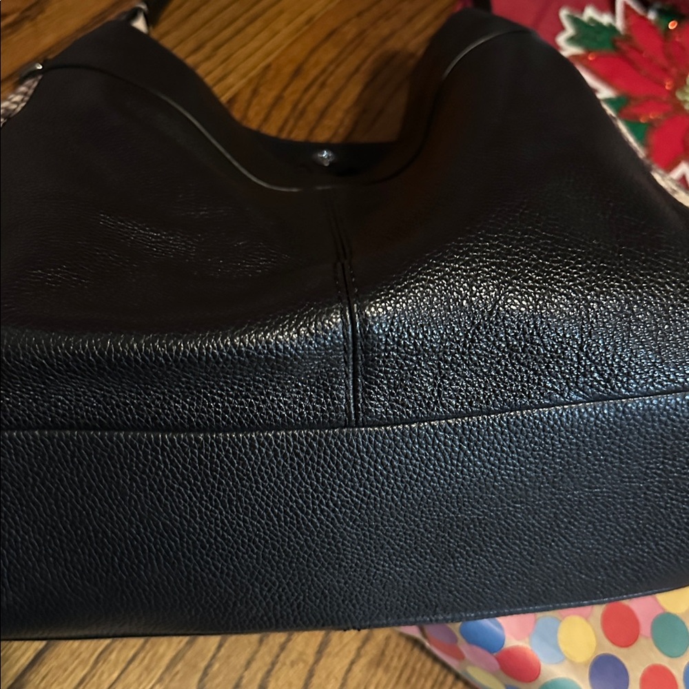 Coach Lexi Snake Embossed Leather Shoulder Bag. Limited edition. Beautiful - Picture 10 of 12